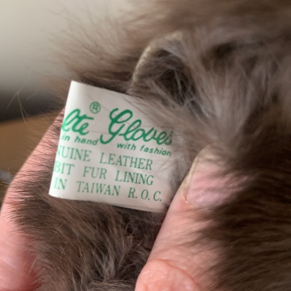 Vintage Stunning Van Raalte Women’s Black Leather Gloves with Rabbit Fur Lining - Picture 4 of 5